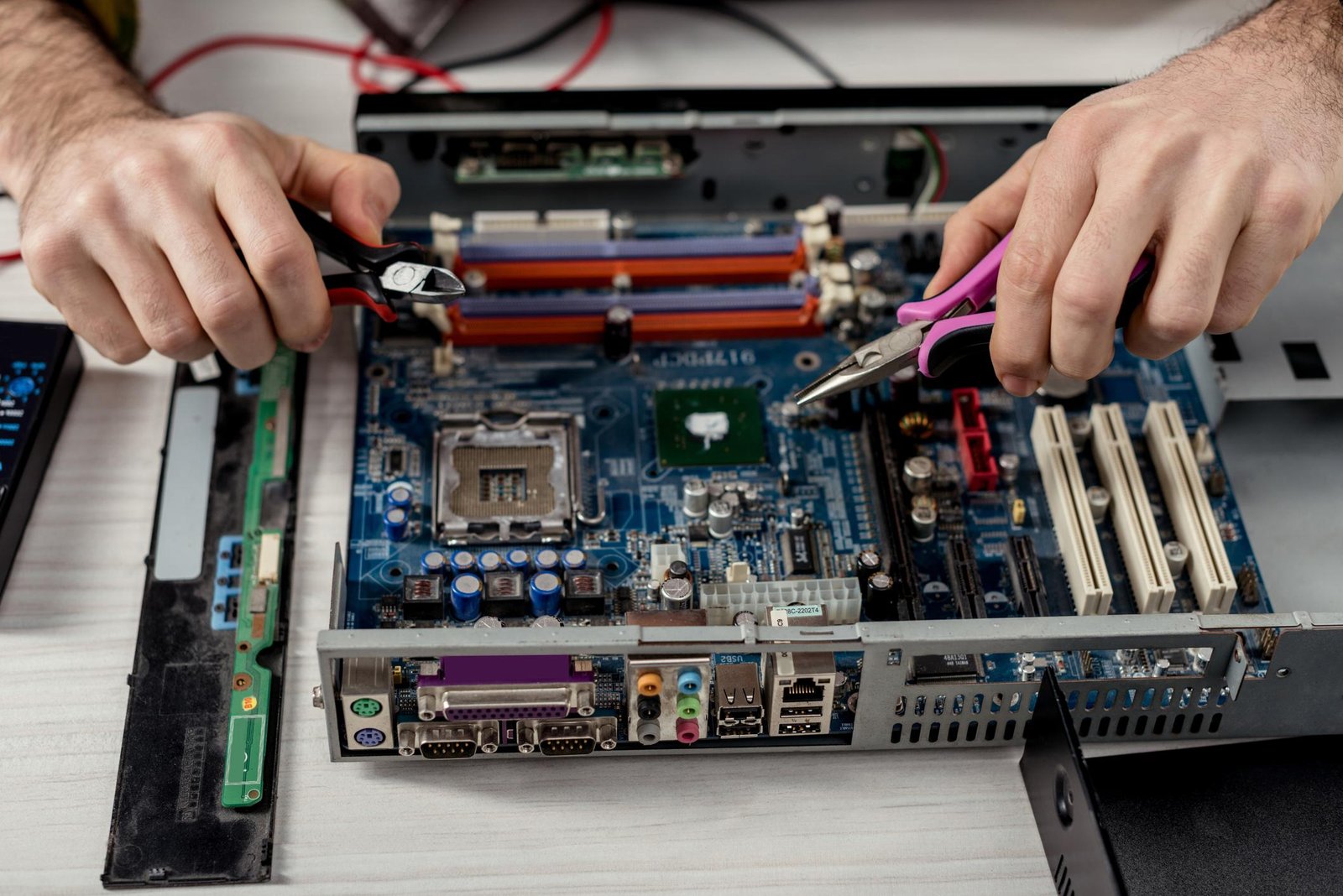 JS Computers computer hardware repair and IT services