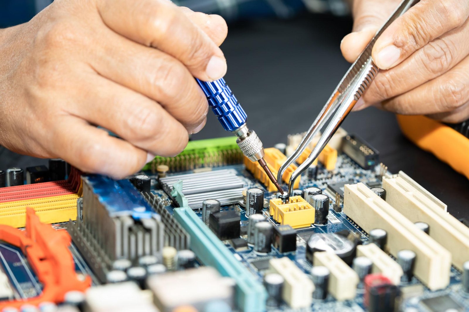 JS Computers computer sales and repair services